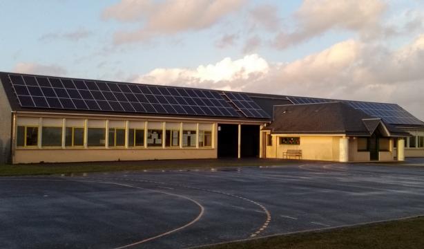 installation photovoltaïque sur l'école des Moitiers d'Allonne